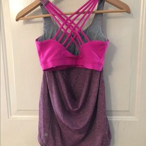Super comfy Lululemon workout tank w/sports bra.